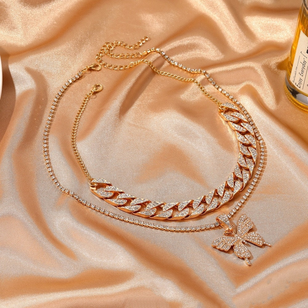 Tre-delat presentset med kvartsur, armband och halsband