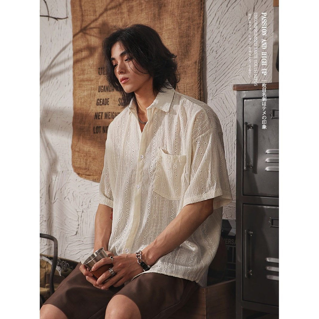 Camisa de manga corta calada de diseño retro nicho para hombre