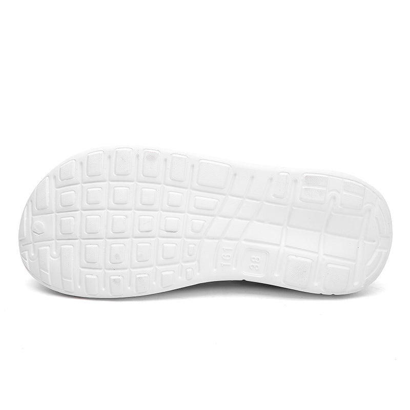 Zapatillas de mujer con aberturas