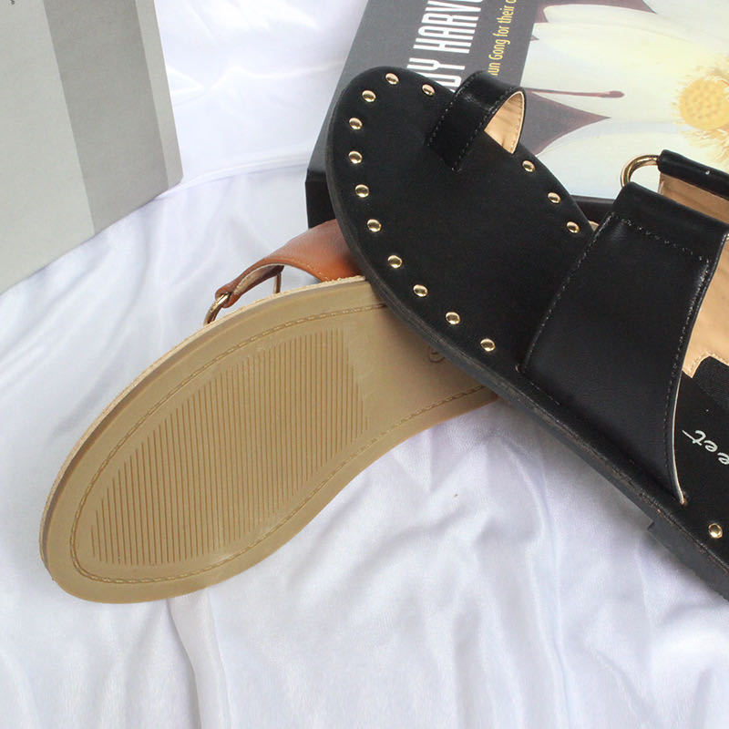 Sommer Nye Dameslippers Flate Sandaler Åpen Tå Moteriktige Nagler Utendørs Sko Plus Size 43