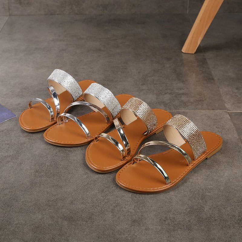 Chinelo Feminino Romana Sexy de Verão Novo Estilo com Strass, Flat, Para Uso Externo, Tamanhos Grandes