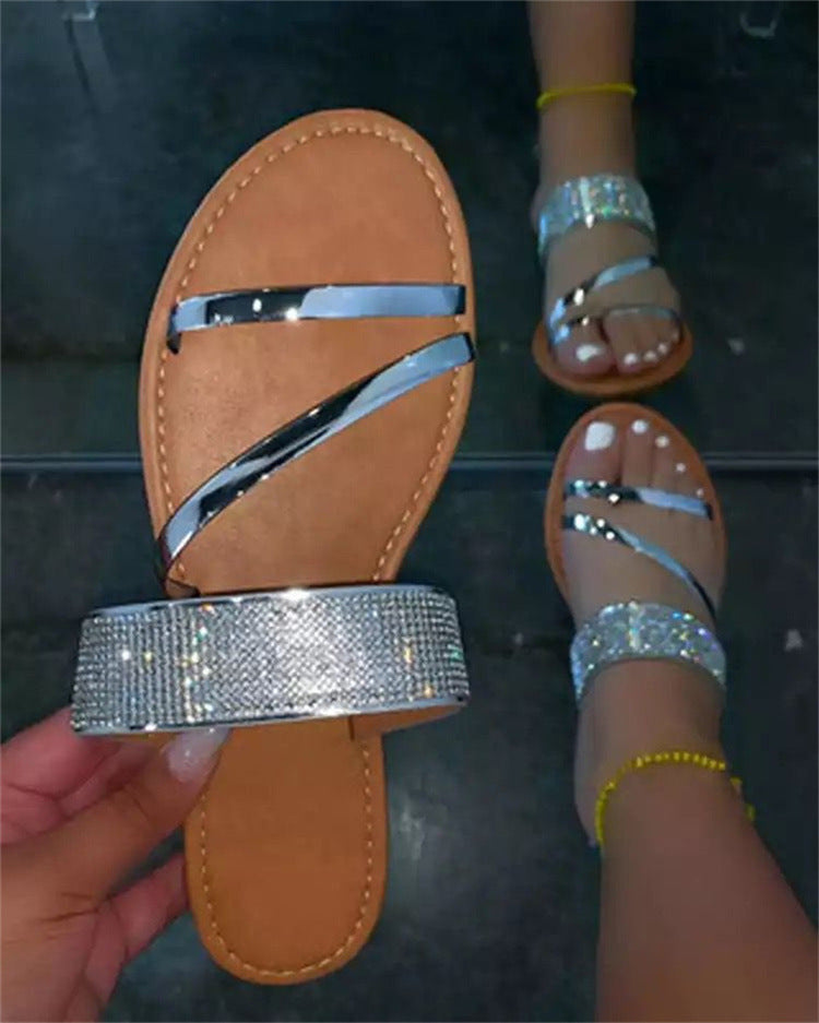 Chanclas planas romanas con strass, sexy, nuevo estilo de verano, tallas grandes