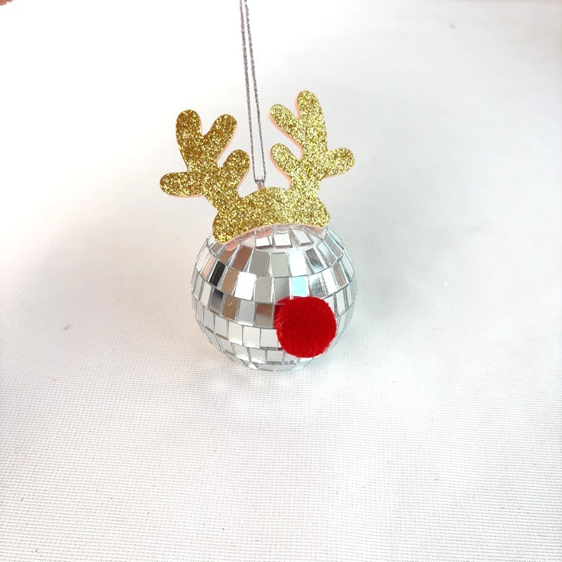 Un set de cinco bolas de Navidad brillantes con diseño de bola de espejo
