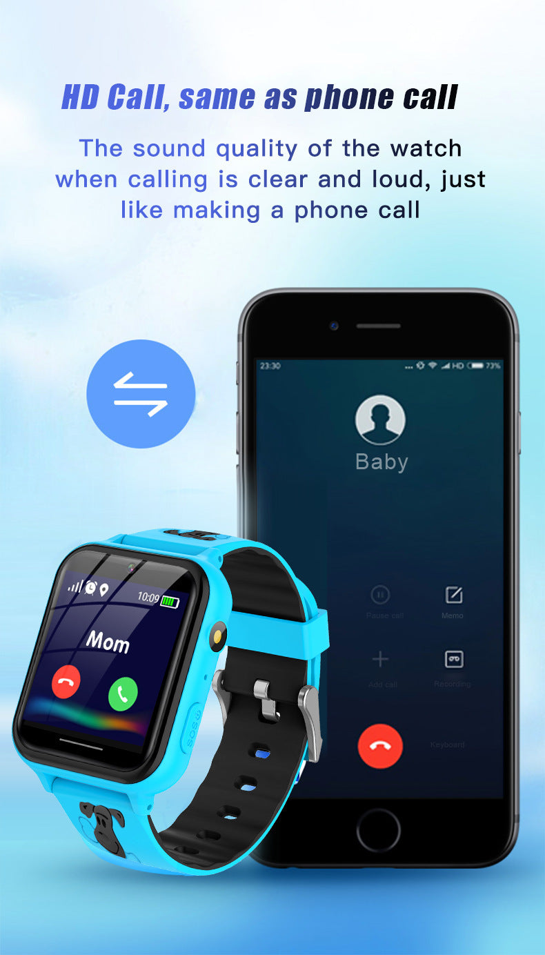 Smart klocktelefon för barn med pekskärm, flera språk och grundläggande kommunikationsfunktioner.