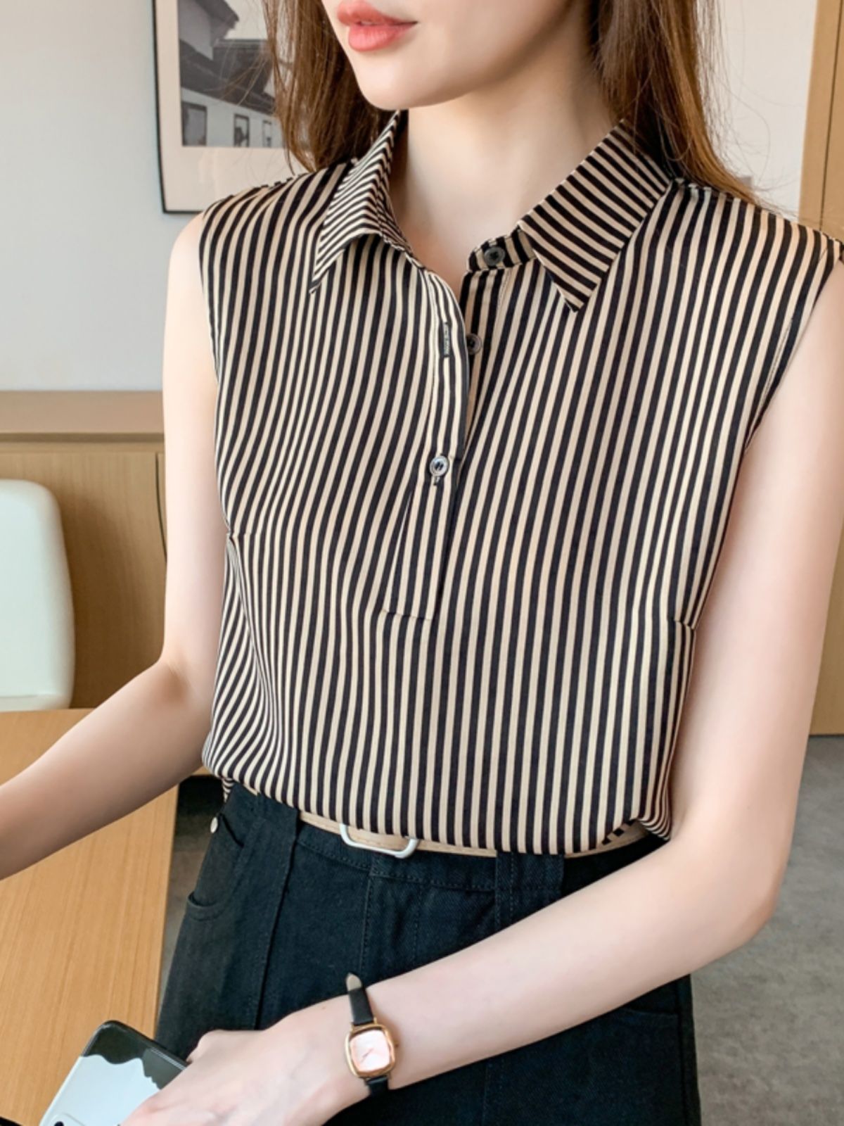 Stilfuld western-inspireret stribet vest til kvinder denne sommer