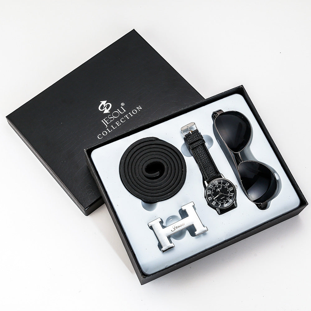 Gåvoset med herrklocka i modern stil,