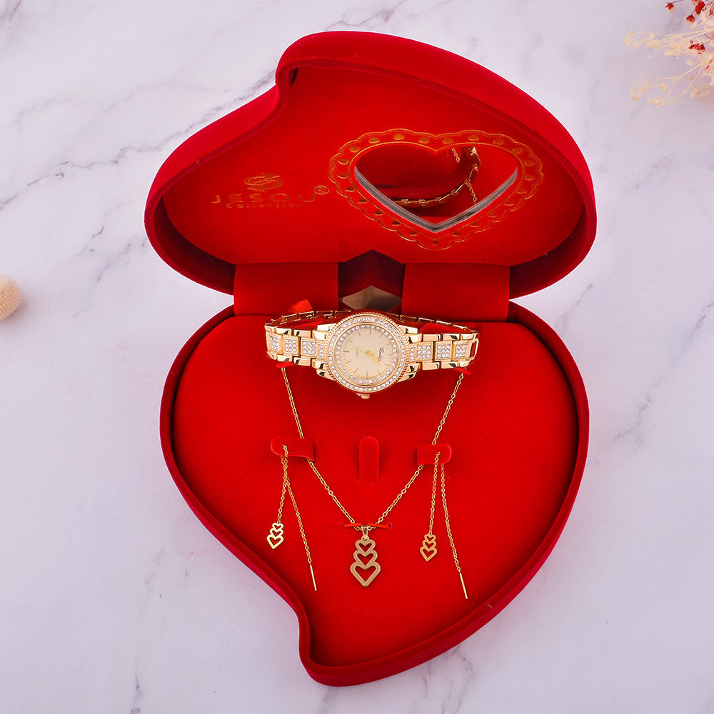 Detta smyckes- och klockset är framtaget för kvinnor som uppskattar enkel, elegant och stilren design.