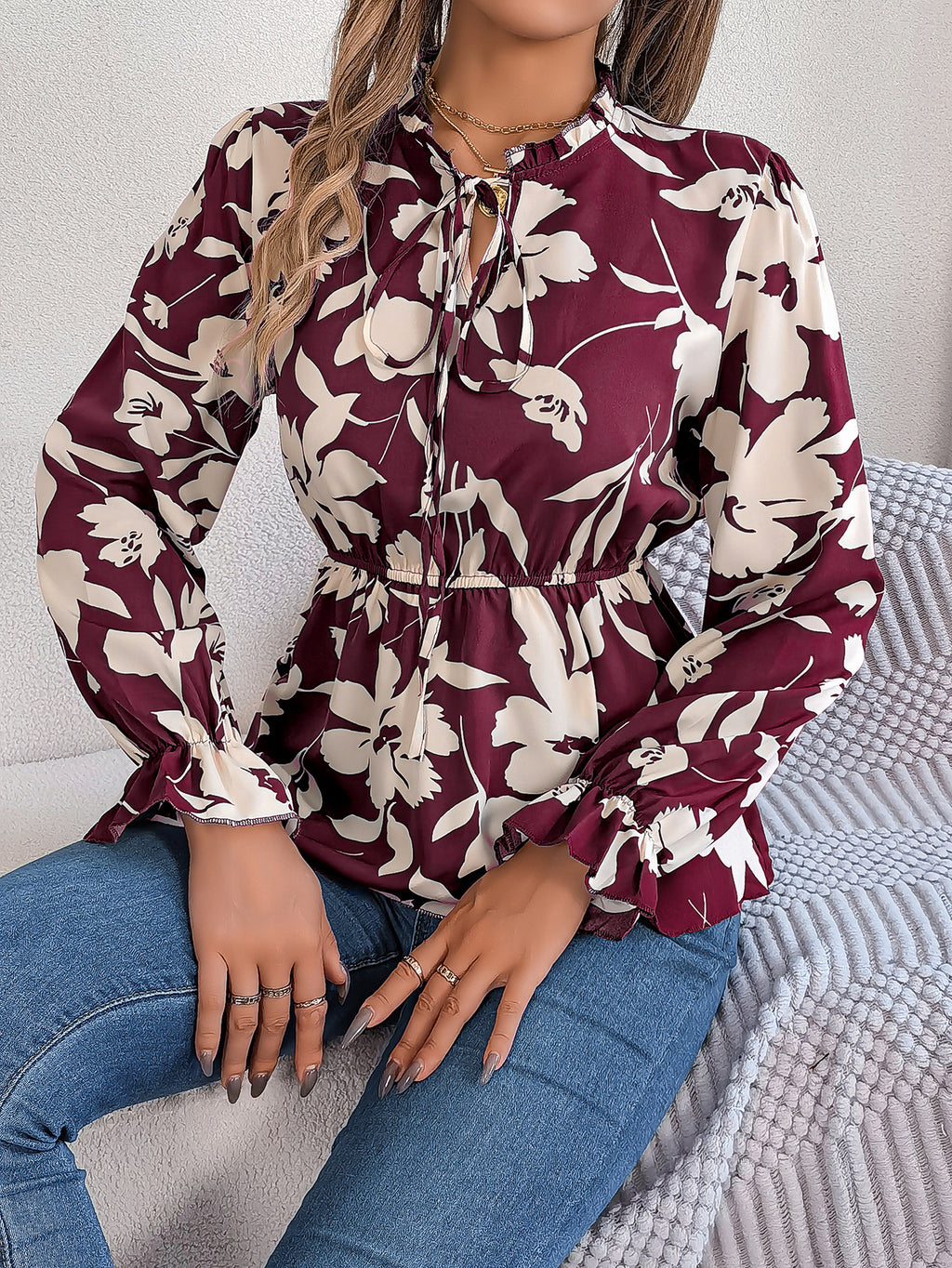 Top de gasa floral de manga larga con lazo en la cintura para mujer