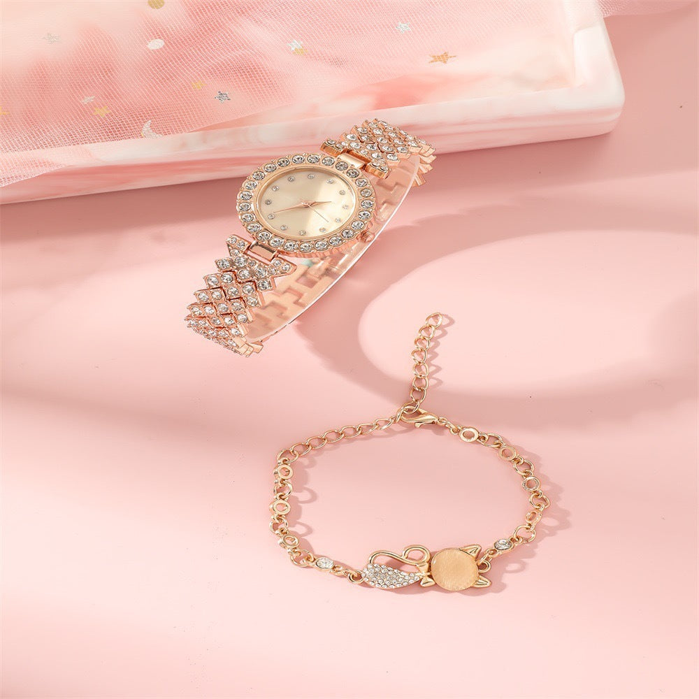Detta lyxiga klock- och armbandset är utformat för kvinnor som uppskattar modern stil och elegant design.