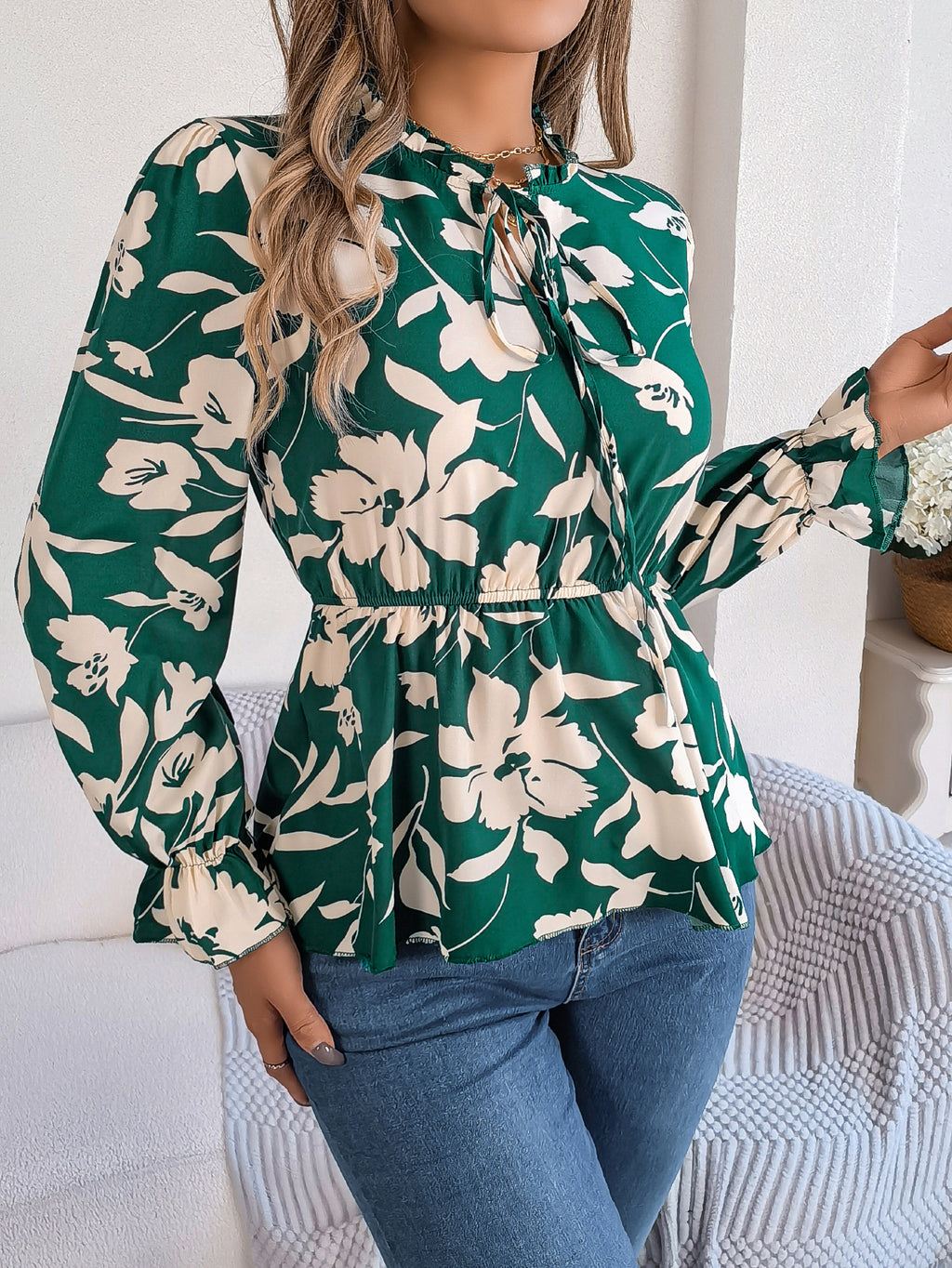 Top de gasa floral de manga larga con lazo en la cintura para mujer