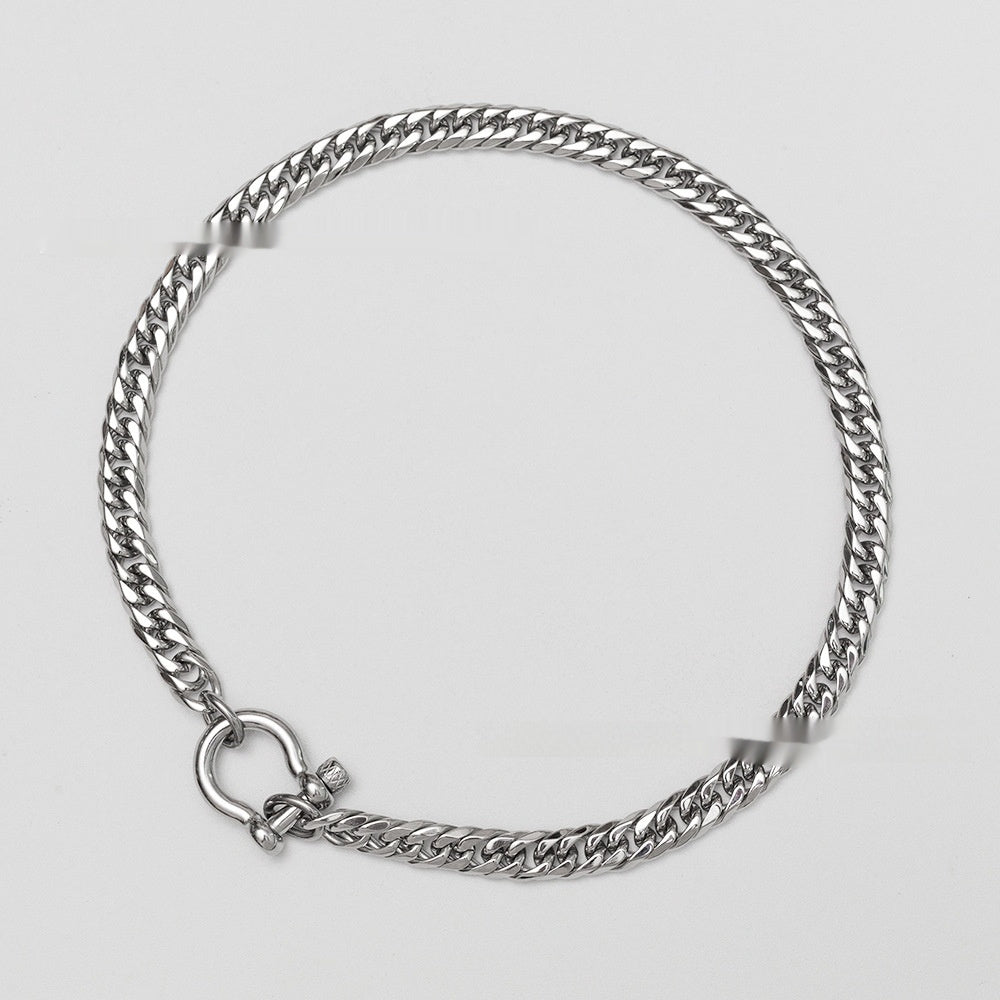 Cuban Chain Horse Hoof Clasp Necklace