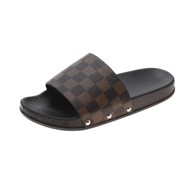 Calzado de verano para exteriores, estilo coreano, nueva moda, chanclas con suela blanda para baño, zapatillas de exterior para pareja