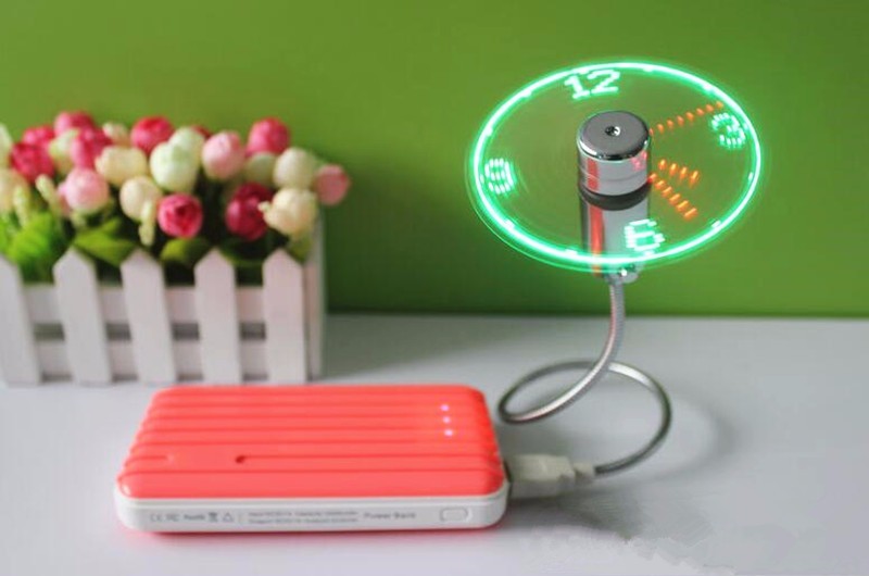 USB-fläkt Justerbar Mini Flexibel Fläkt LED-ljus Tidsklocka Skrivbord Cool Gadget Tidsvisning