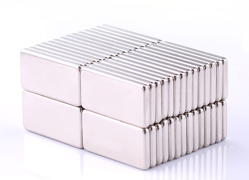 Kraftfull järnmagnetbit