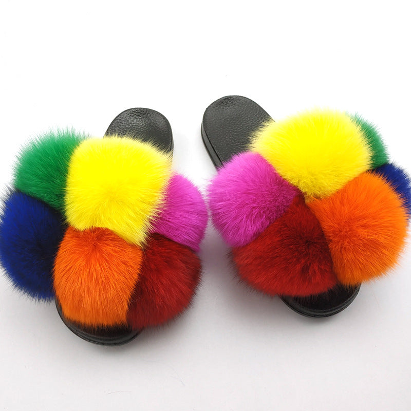 Slipper mit Fuchspelz-Bommel für draußen