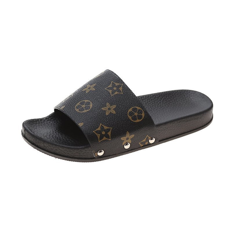 Calzado de verano para exteriores, estilo coreano, nueva moda, chanclas con suela blanda para baño, zapatillas de exterior para pareja