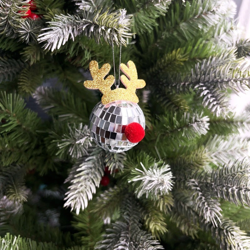 Un set de cinco bolas de Navidad brillantes con diseño de bola de espejo