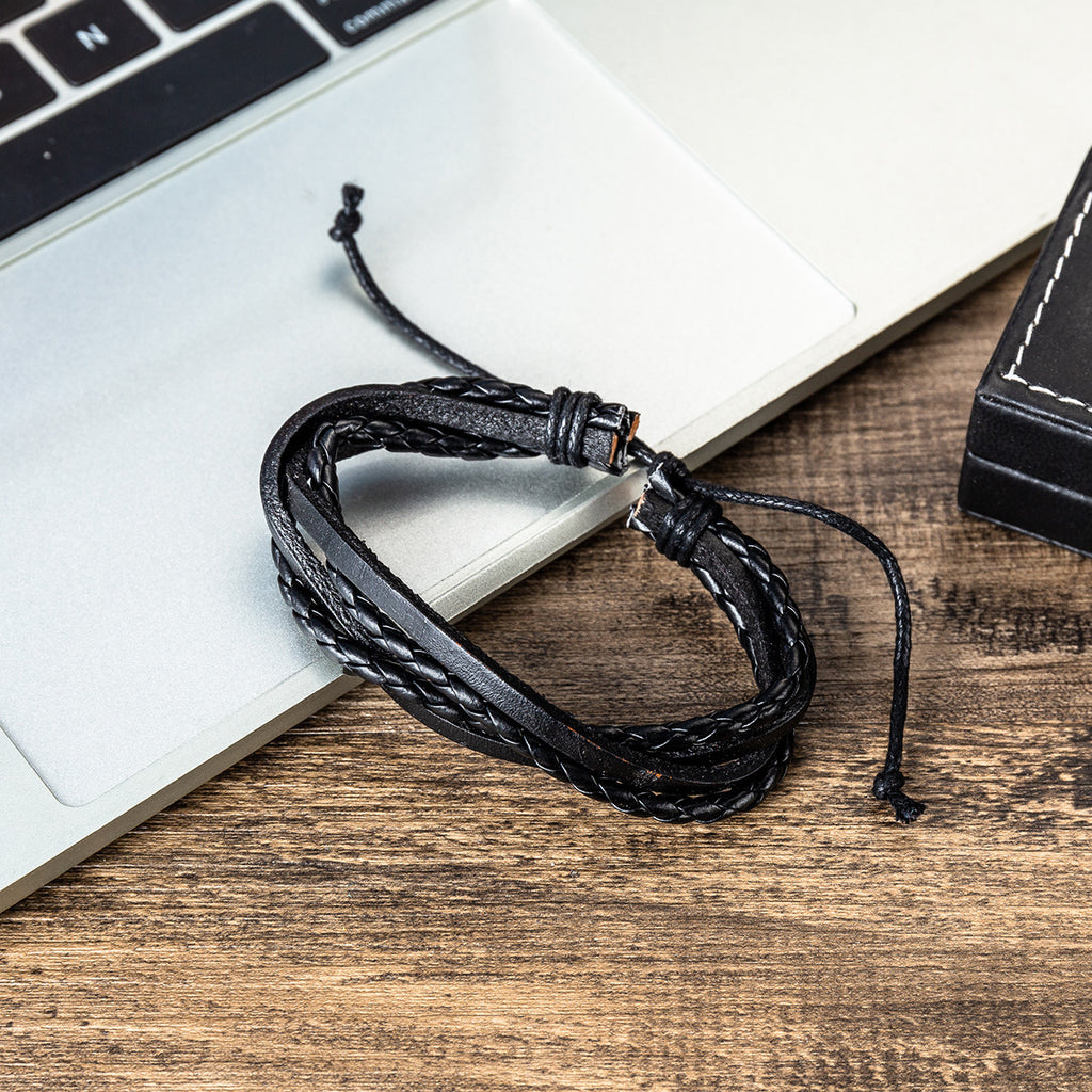 Herrpresentset – Stilren Klocka med Armband